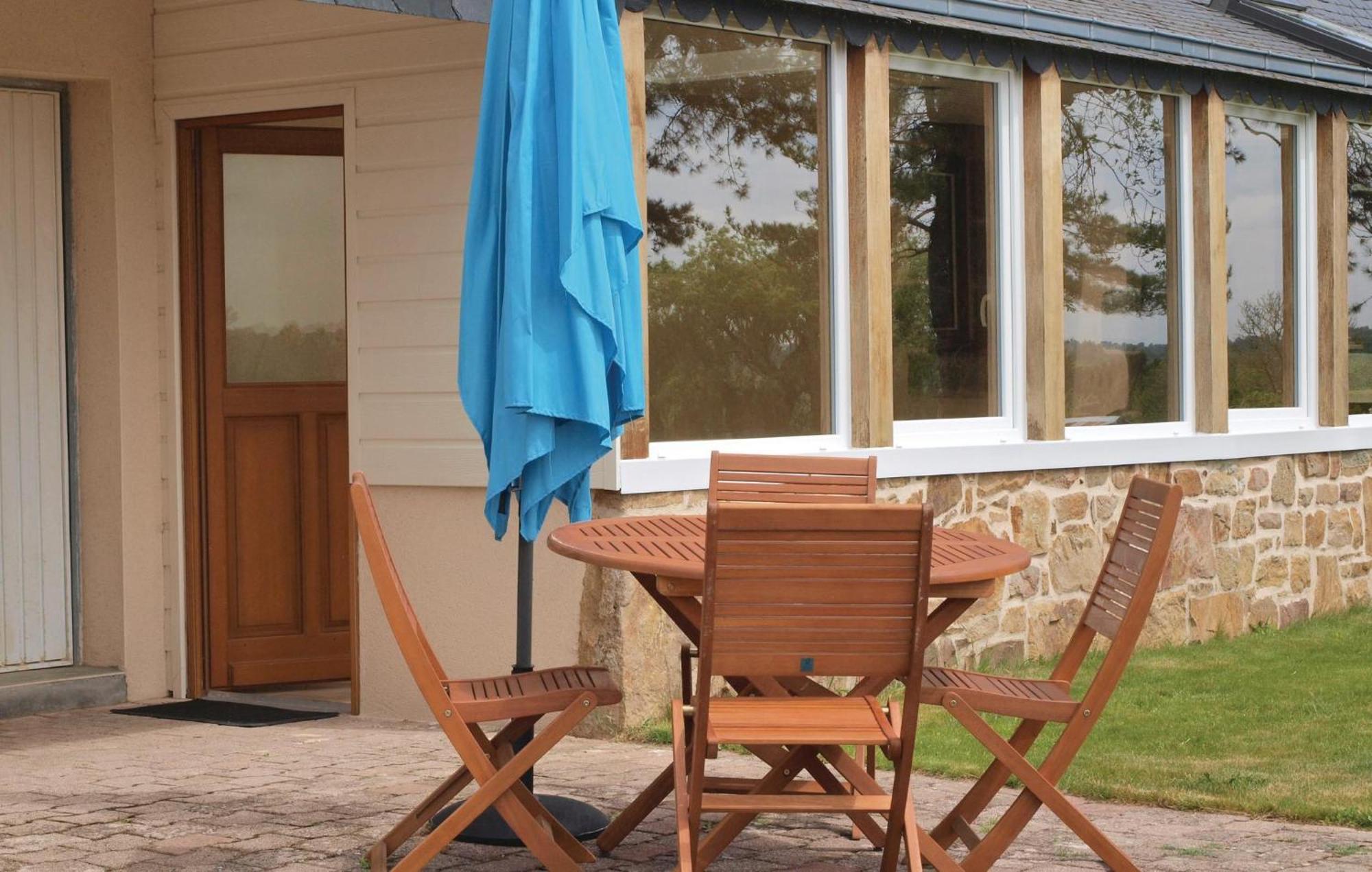 2 Bedroom Awesome Home In Mantallot 외부 사진